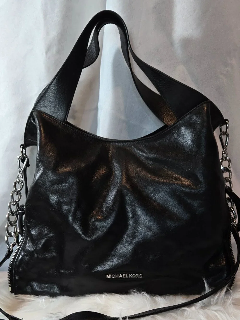Michael Kors Devon Large Shoulder leather Tote